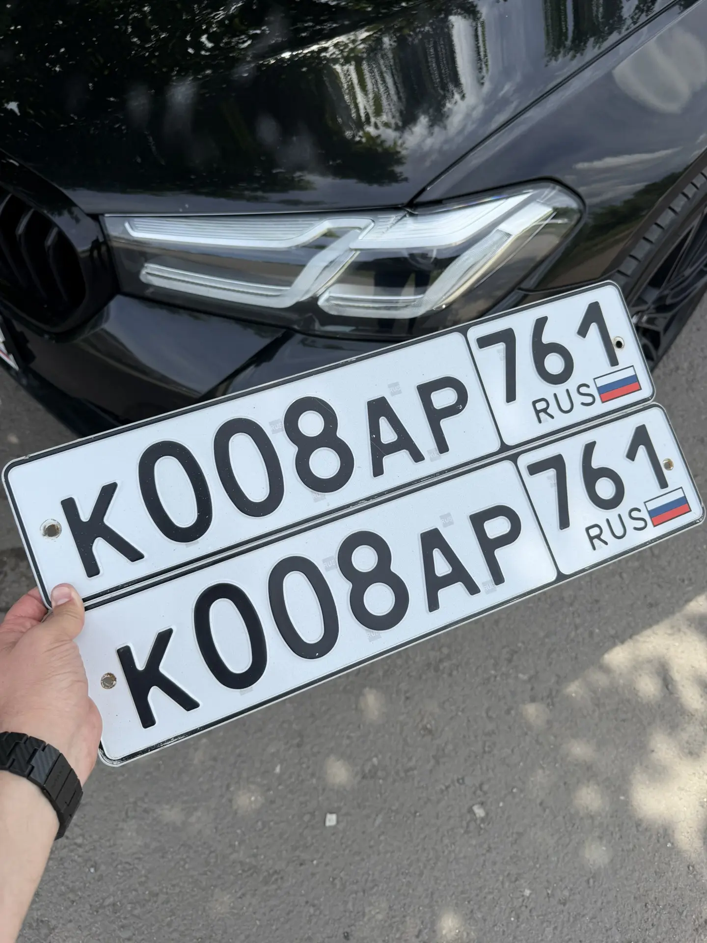 230