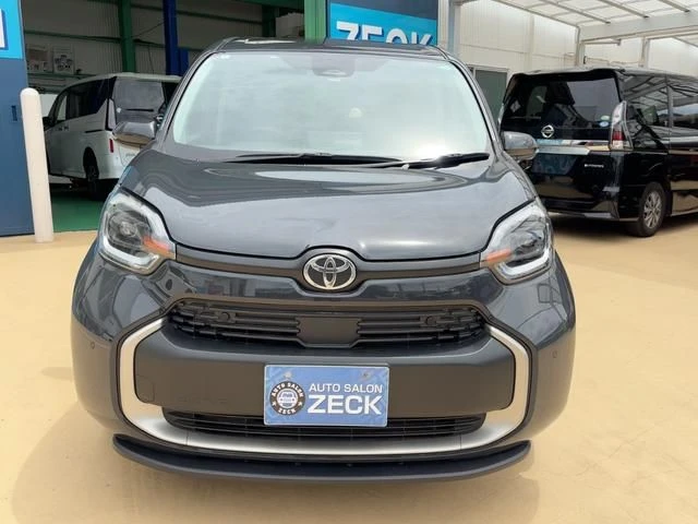 Toyota Sienta 2022-2023
Двигатель 1.5 л
Мощность 120 л.с.
Бензин
2WD

Со всеми расходами(таможенные 