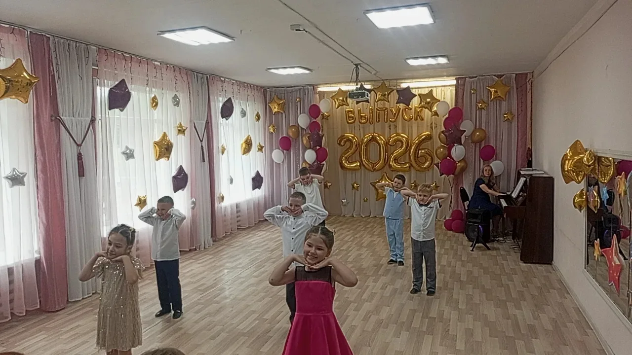 По давно сложившейся доброй традиции ежегодно накануне Дня защиты детей наш музыкальный зал наполнил
