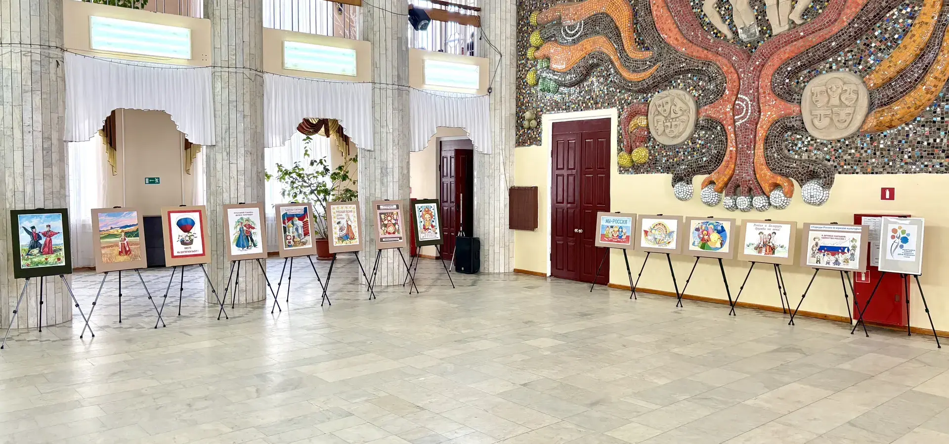 #РодинойГоржусь 
«Народы России в зеркале культуры» -учащиеся отделения изобразительного искусства п