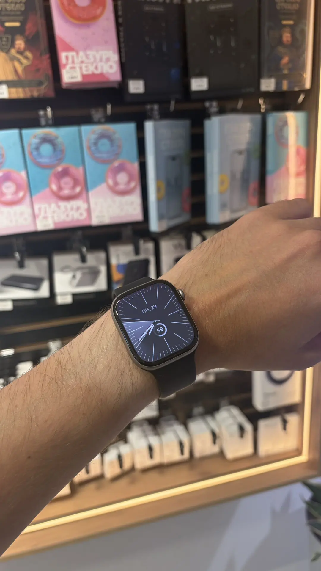 ⌚️Подержанные Apple Watch Series 11 46 мм, корпус из алюминия Space Grey, спортивный ремешок M/L

🏷