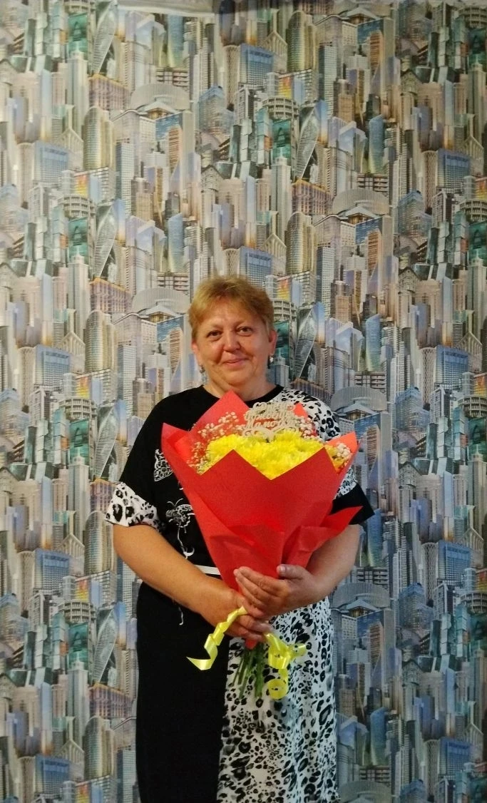 ‎Сегодня, 14 июня, свой юбилейный день рождения празднует младший воспитатель нашего детского сада-С