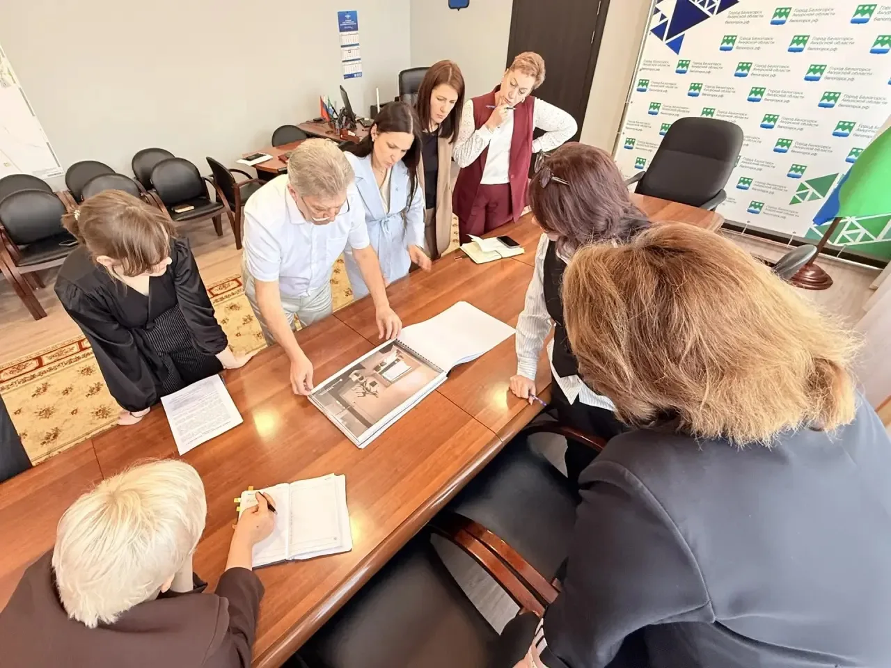Сегодня с заместителями, начальником управления культуры и специалистом отдела мастер-плана отсмотре