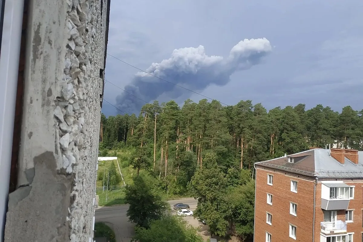 Очередной налет на Россию

Силы ПВО за ночь уничтожили 258 украинских беспилотников над территорией 