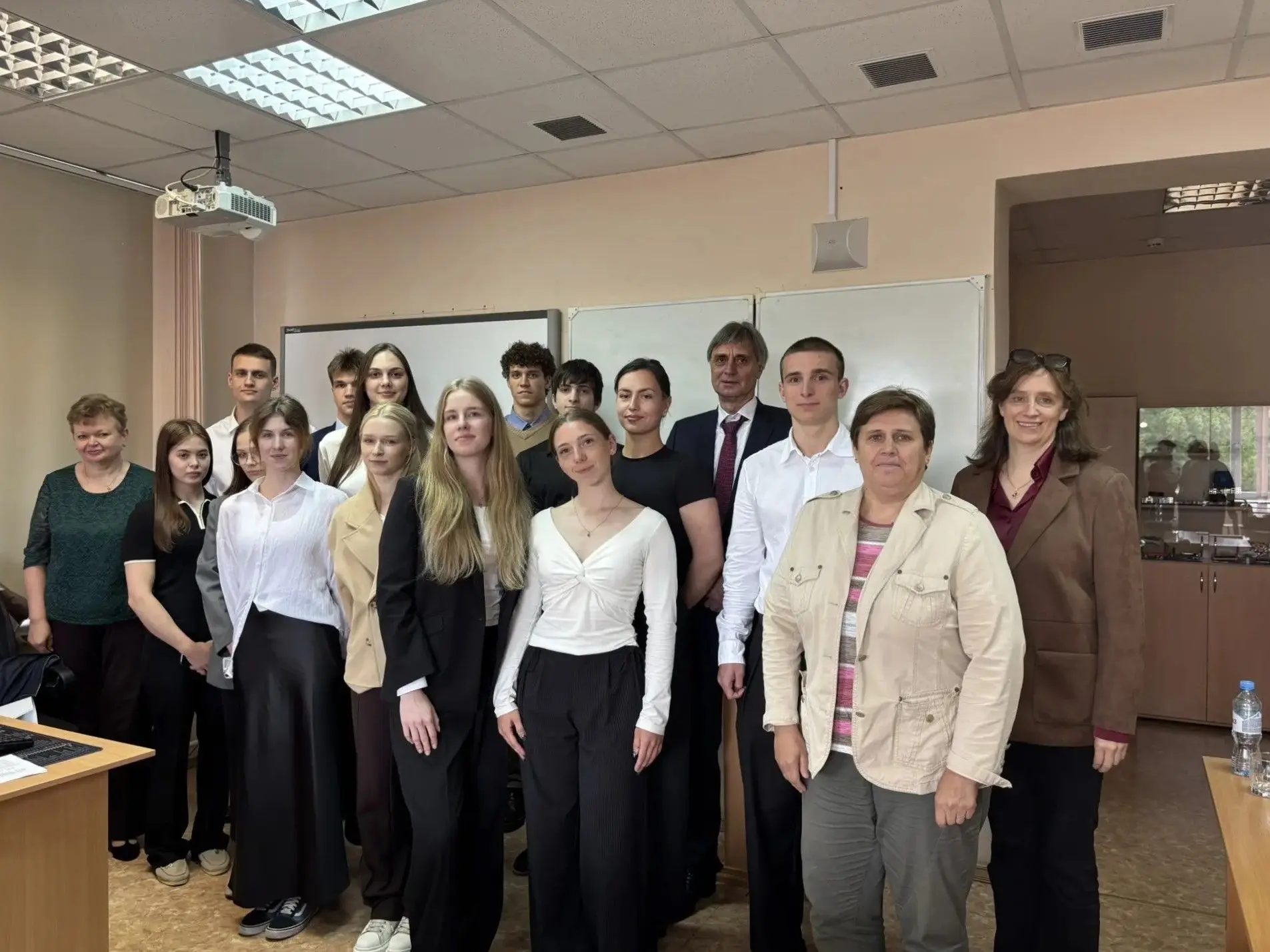 🔥В Училище олимпийского резерва №1 завершились Защиты выпускных квалификационных работ!
 
Это был о
