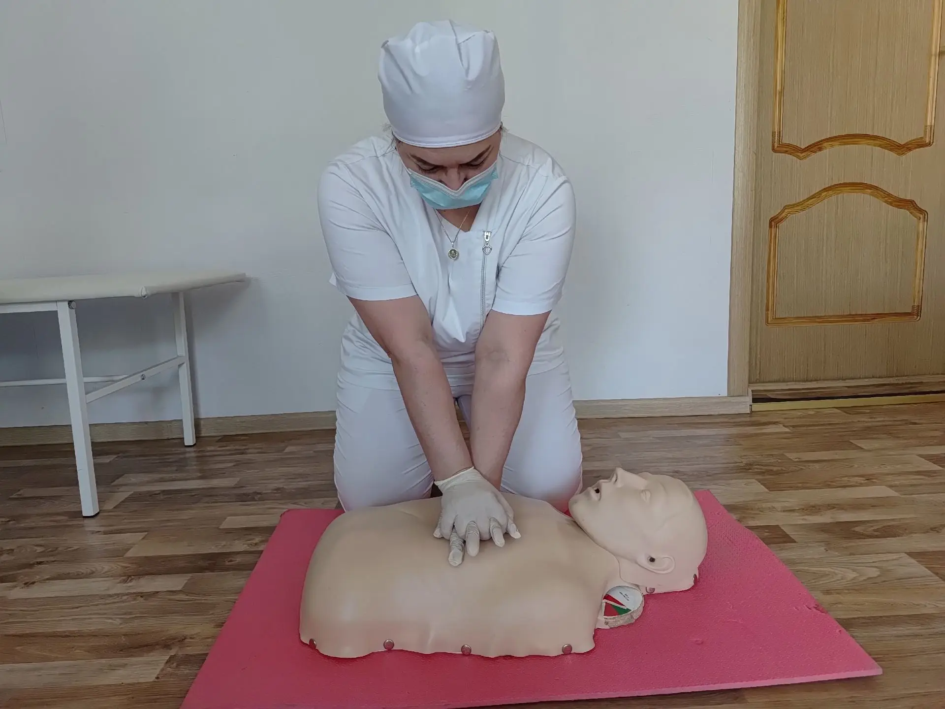 🏫   На базе мастерской «Медицинский и социальный уход» идет подготовка к первичной аккредитации у с
