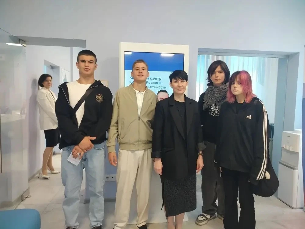Ярмарка вакансий «Ты нужен Кубани»

Студенты #АТАТС приняли участие в ярмарке вакансий, проводимой Ф