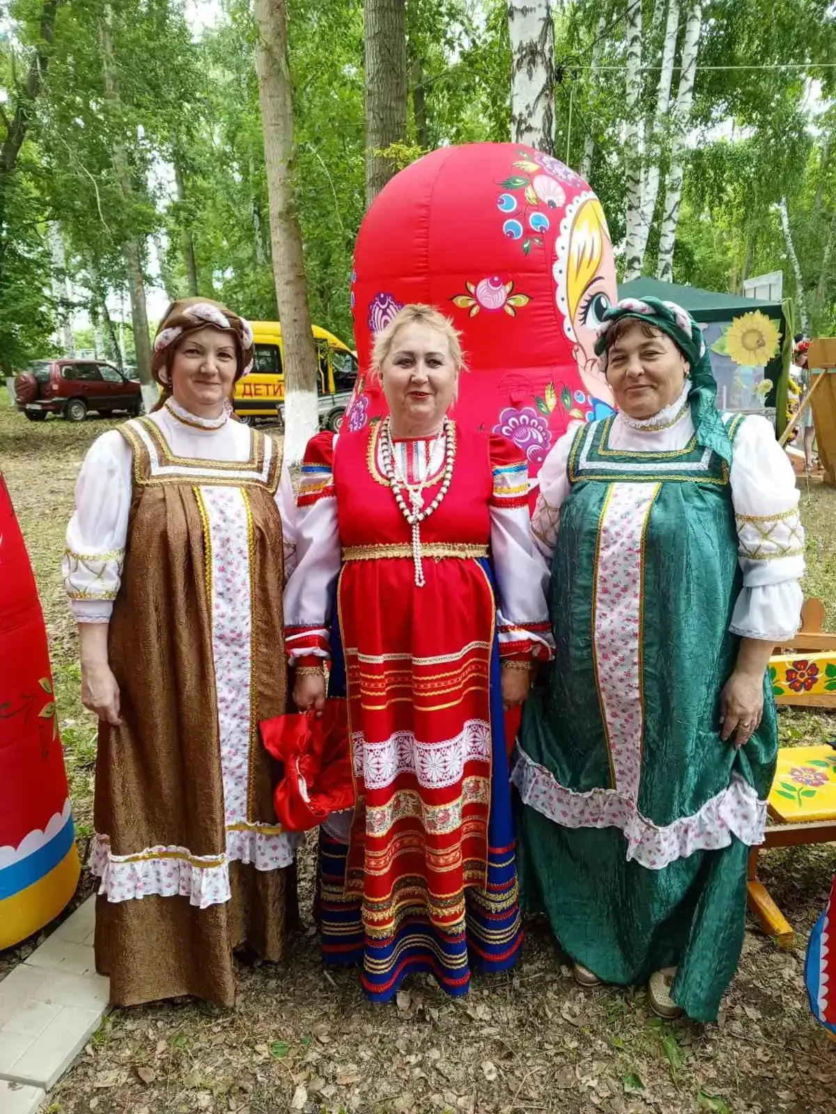 Акция «Надень народное на День России!»
 В преддверии празднования Дня России, в комплексном центре 