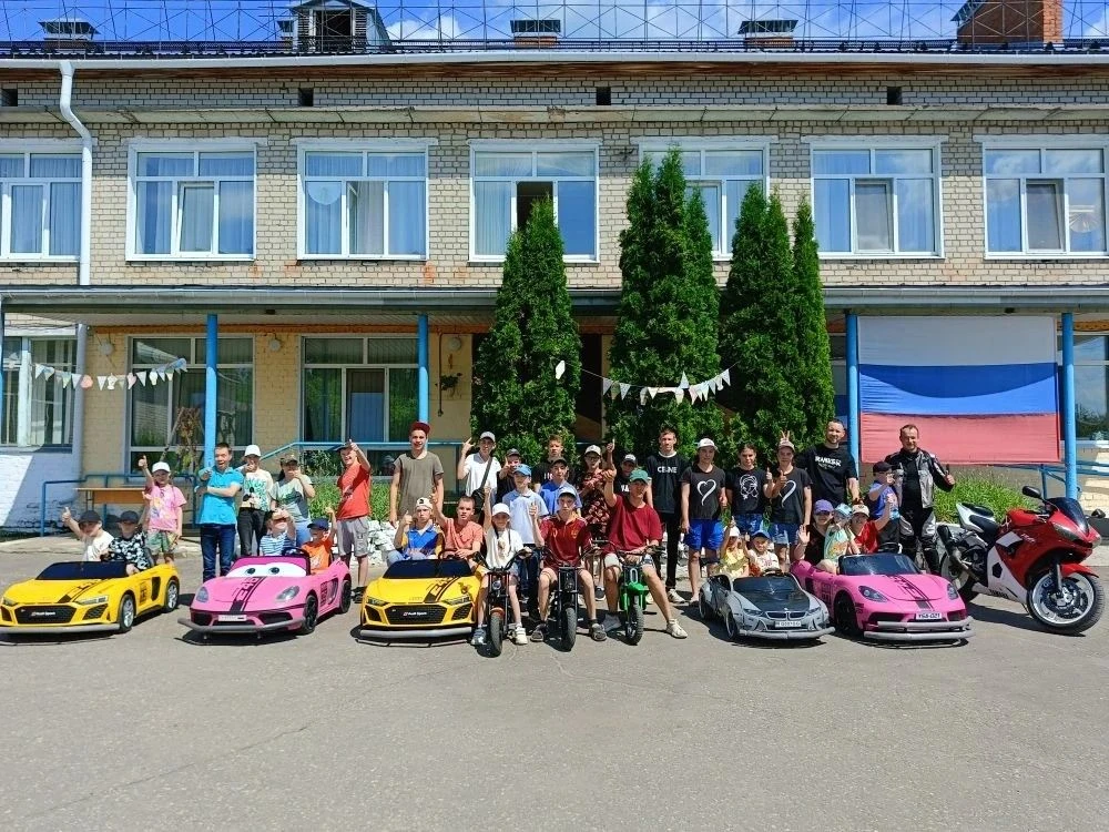 Один из летних июньских дней стал особенным благодаря нашим дорогим друзьям! Они устроили настоящий 