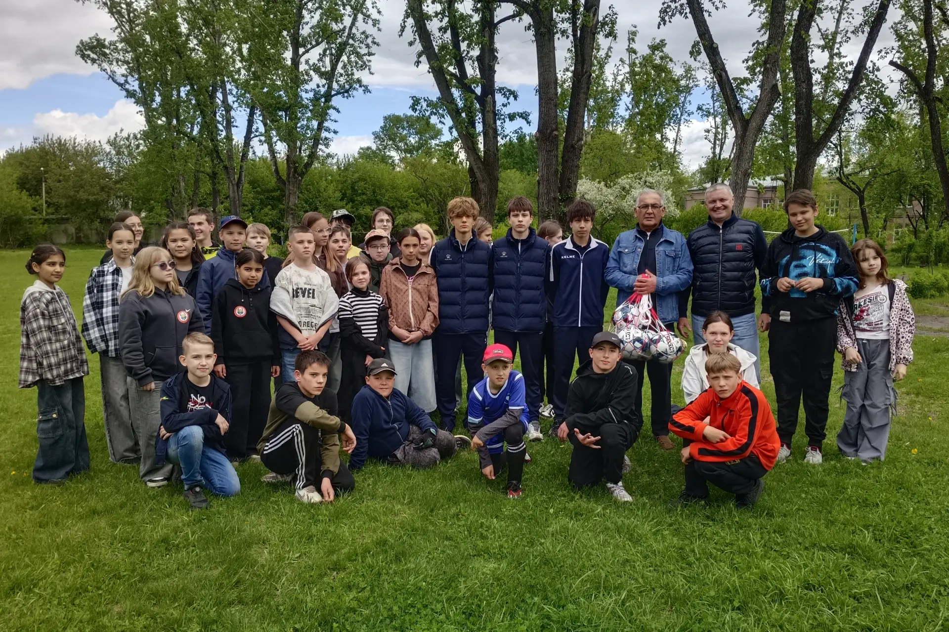 💙Акция «Пас доброты»: футболисты «Байкала» подарили футбольный праздник школе-интернату №13

Сегодн