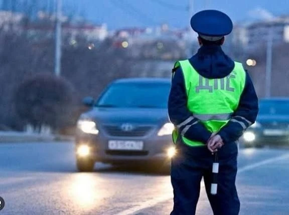 Рейды ГИБДД на ближайшую неделю.

Вот расписание рейдов ГИБДД на предстоящую неделю:

«Нетрезвый вод