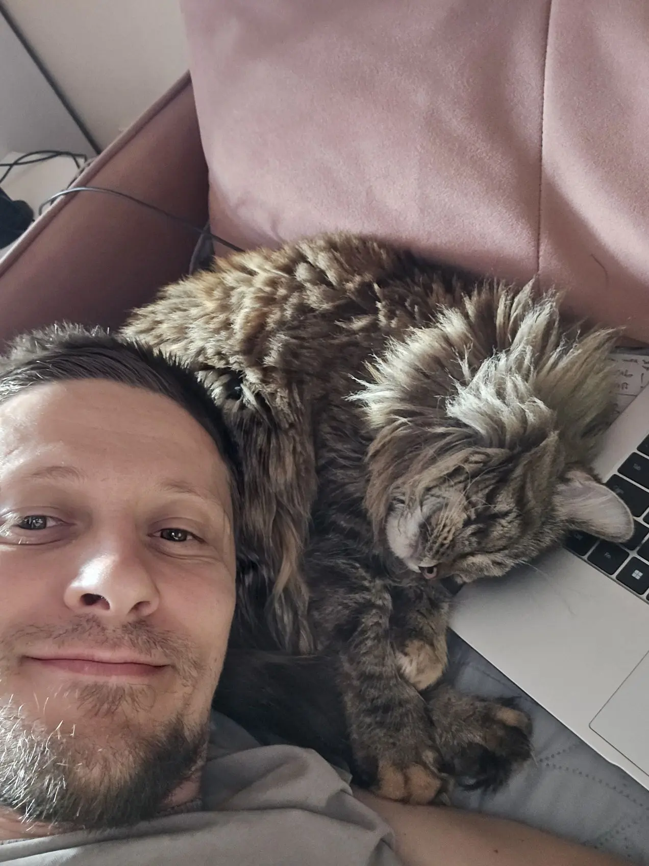 Добро пожаловать, друзья! 

Спасибо за подписку, буду стараться появляться время от времени здесь 🙂