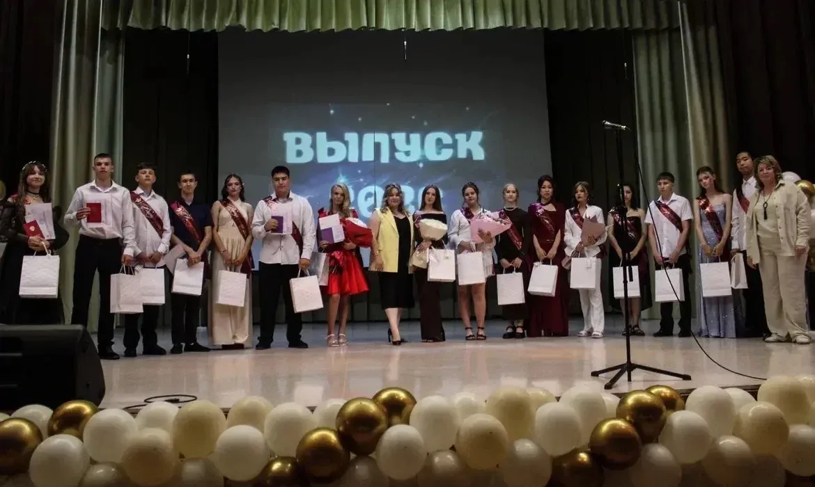 ✨ В Подсинской школе прошёл трогательный выпускной вечер для 9-х классов! 🎓

27 июня 2026 года в на