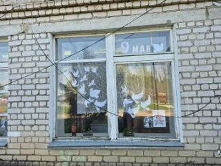 Окна Победы
Учащиеся Матвинурской школы с творческим подъёмом присоединились к Всероссийской акции «