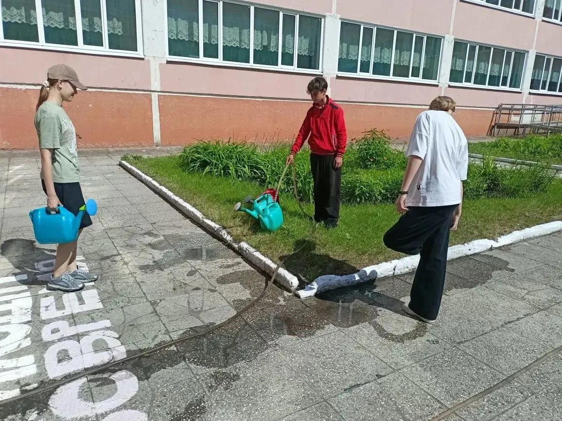 🌟 ЛАГЕРЬ ТРУДА И ОТДЫХА «СТАРТ» 🌟

🌳Сегодня в нашем лагере труда и отдыха «Старт» проходит насыще