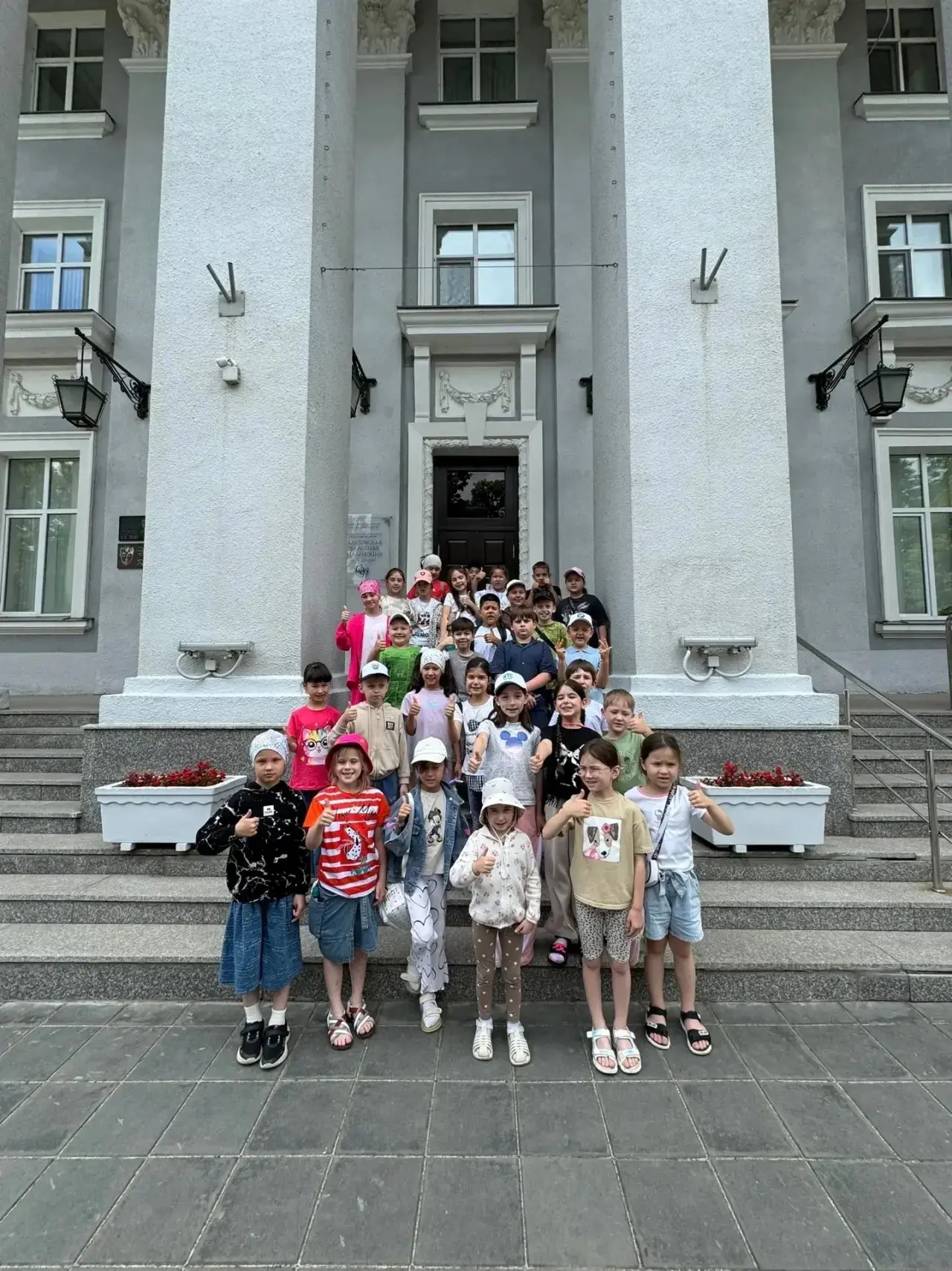 Привет из солнечного лагеря!☀️
Ярко и увлекательно прошёл ещё один день   .✨

🎶🎼Сегодня мы посетил