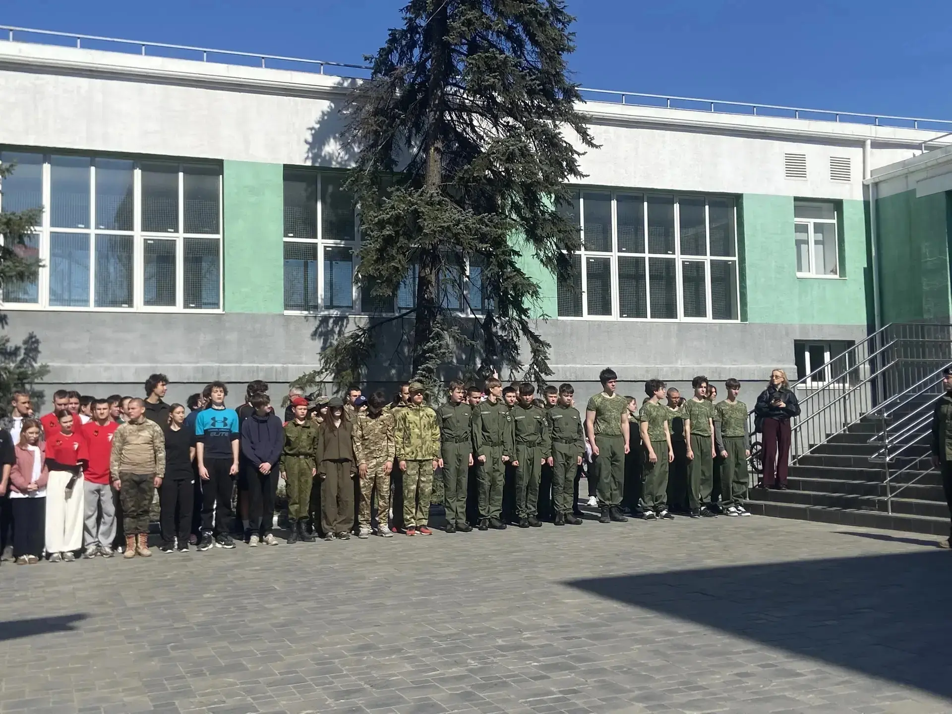 Сегодня 15.04.2026 был дан старт муниципального этапа военно-патриотической игре "Зарница 2.0.", кот