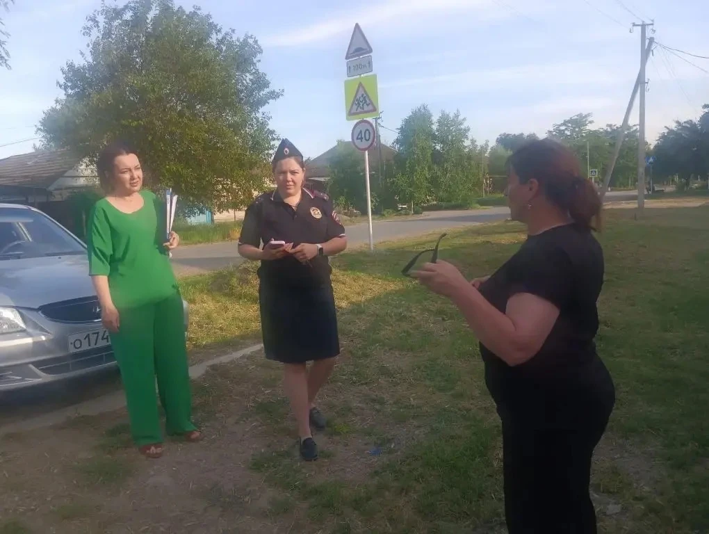 В рамках акции "Подросток" проведён рейд по семьям. 
Проведена профилактическая беседа о безопасност