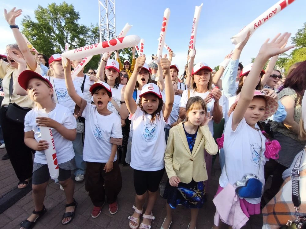 🎊 ЮБИЛЕЙ ГОРОДА ИРКУТСКА 🎊

Вчера, в День города Иркутска, мы стали свидетелями невероятного событ