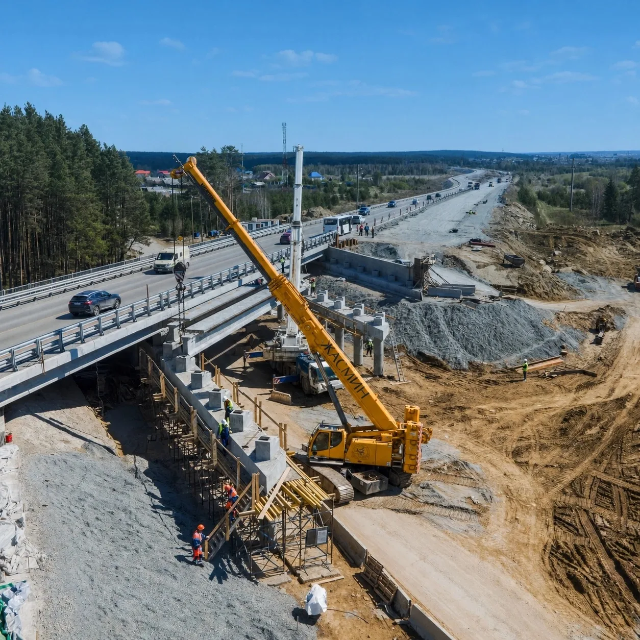 🚗 За 3,5 часа из Екатеринбурга в Тюмень 
 
По данным «Росавтодора», осенью 2026 года трасса Р-351 с