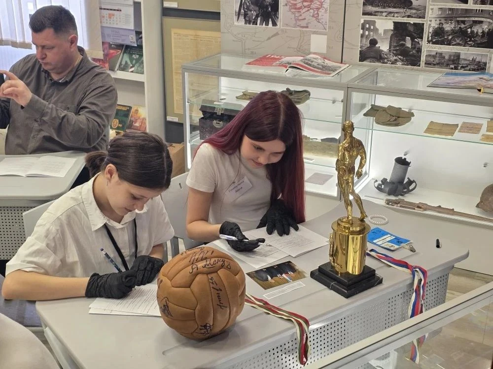🤝 В рамках проекта «Лига учителей-наставников» продолжается активная работа по профессиональному вз