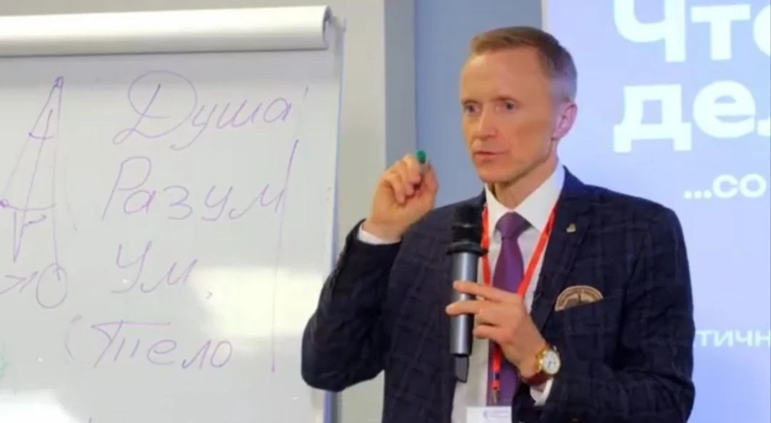 "Мы живем в опасное и в то же время, вдохновляющее время", - сказал Александр Евгеньевич Усанин, оди
