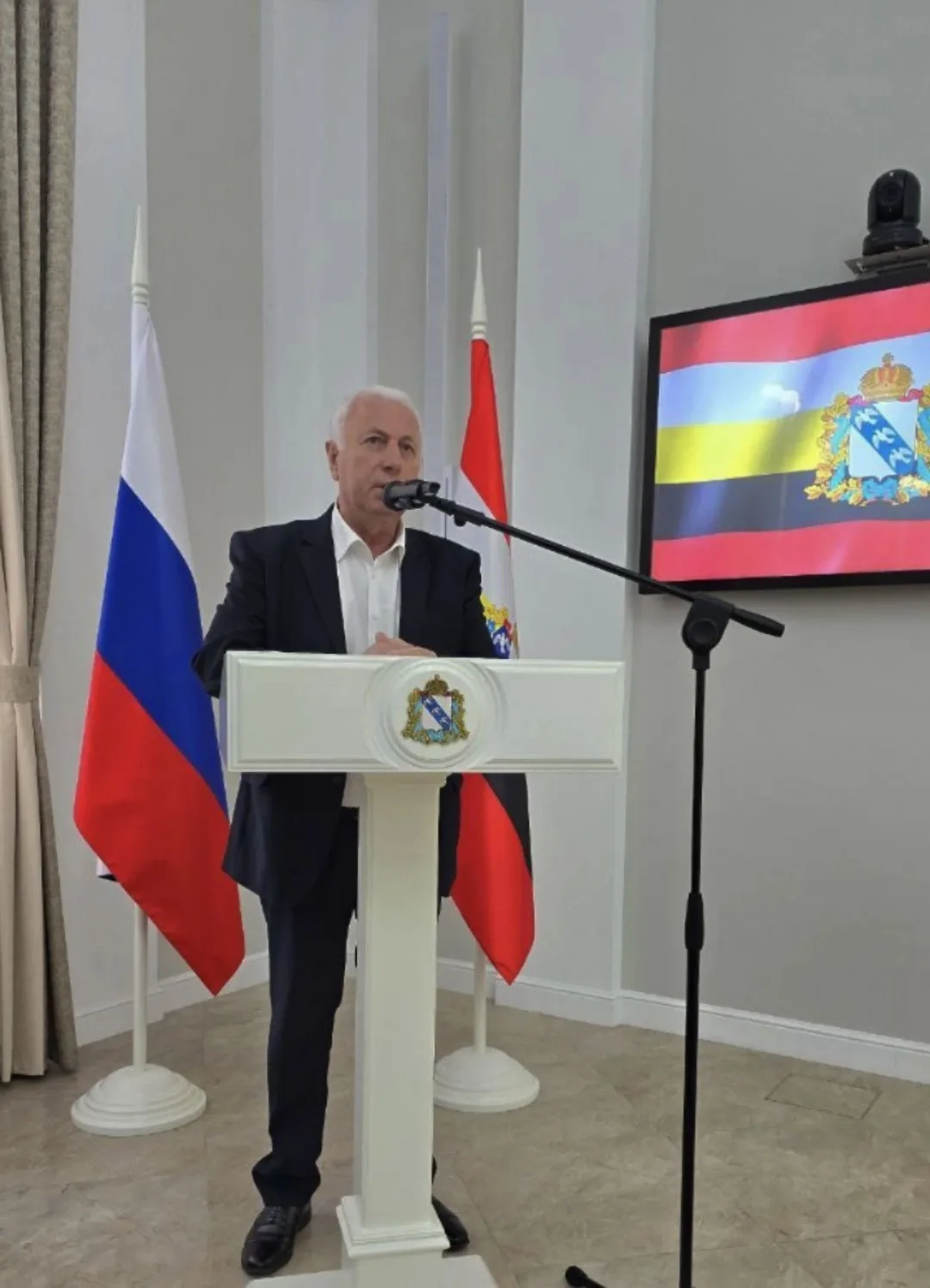 🇷🇺Сегодня свой День рождения празднует глава Большесолдатского района Курской области Владимир Пет