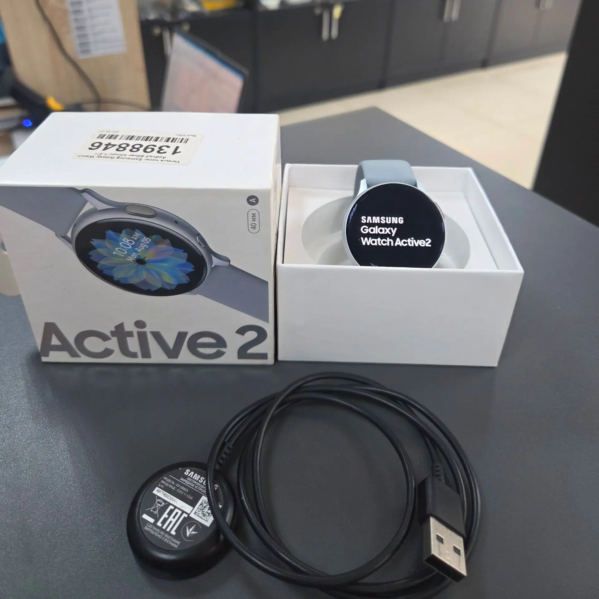 ⚡ В продаже - Samsung Galaxy Watch Active 2 ⚡-
Стильные умные часы (40 мм) с Super AMOLED дисплеем, 