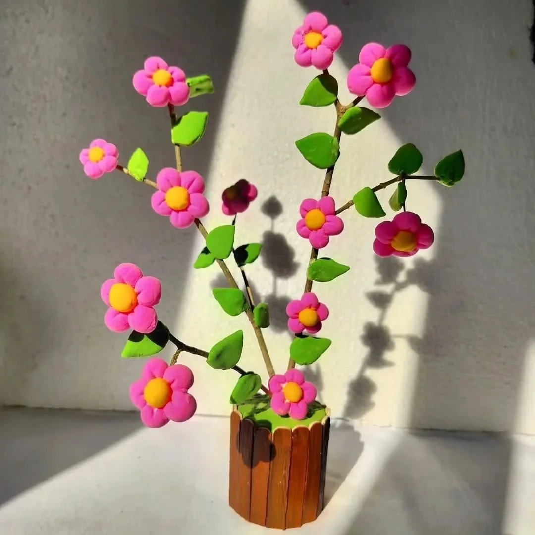 ВАШ ЛЕТНИЙ БУКЕТ🌸

Настоящее пластилиновое чудо от автора Wonderful DIY точно вдохновит вас на самы