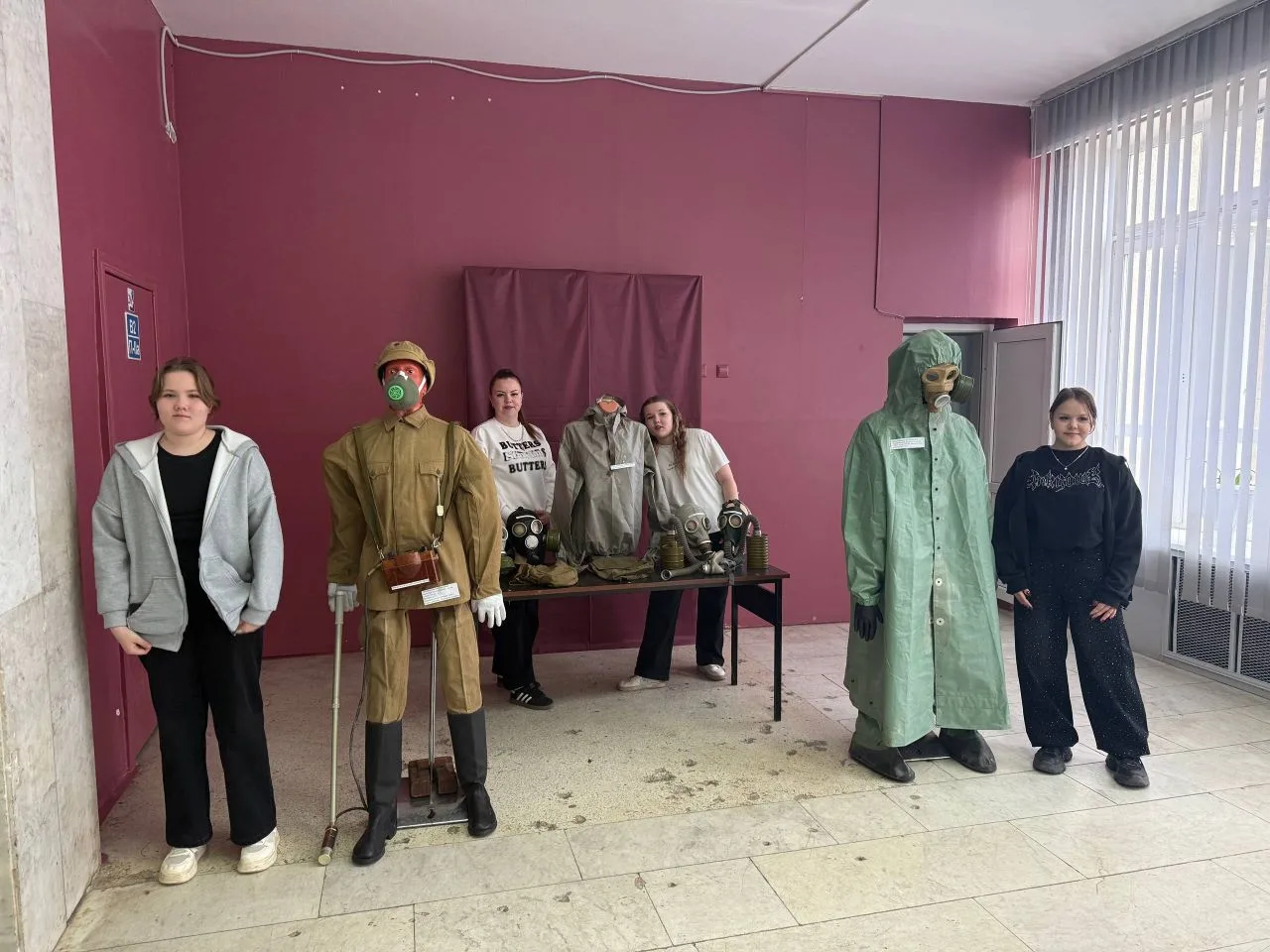 19.04 обучающиеся 7-х классов нашей школы посетили  
концерт в ДК "Строитель",  посвящений 40 летнюю