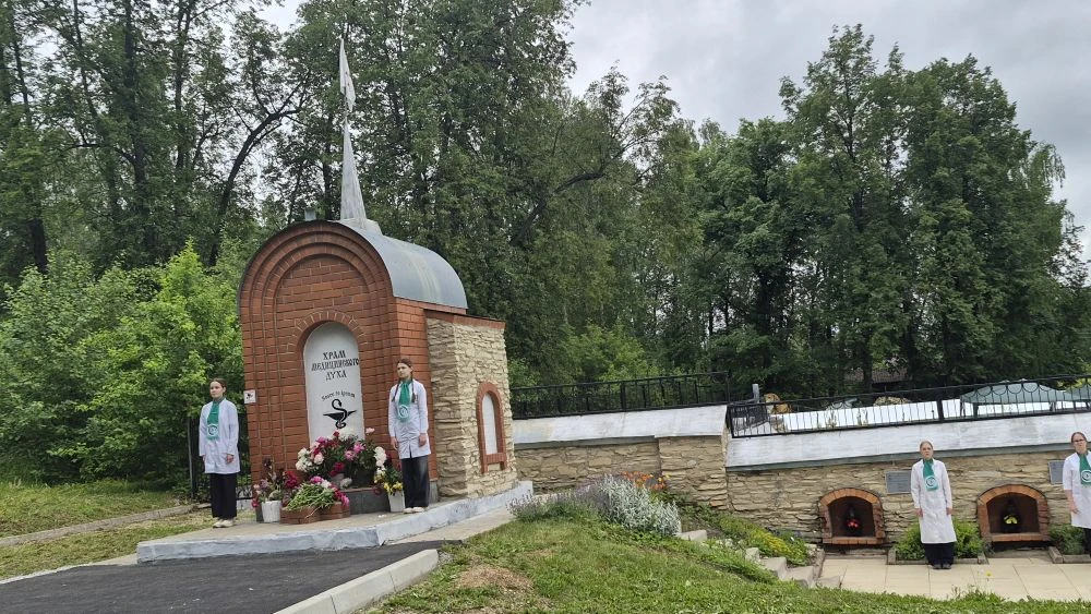 В музее земской медицины почтили память ушедших медиков и вспомнили славную историю Красноуфимской б