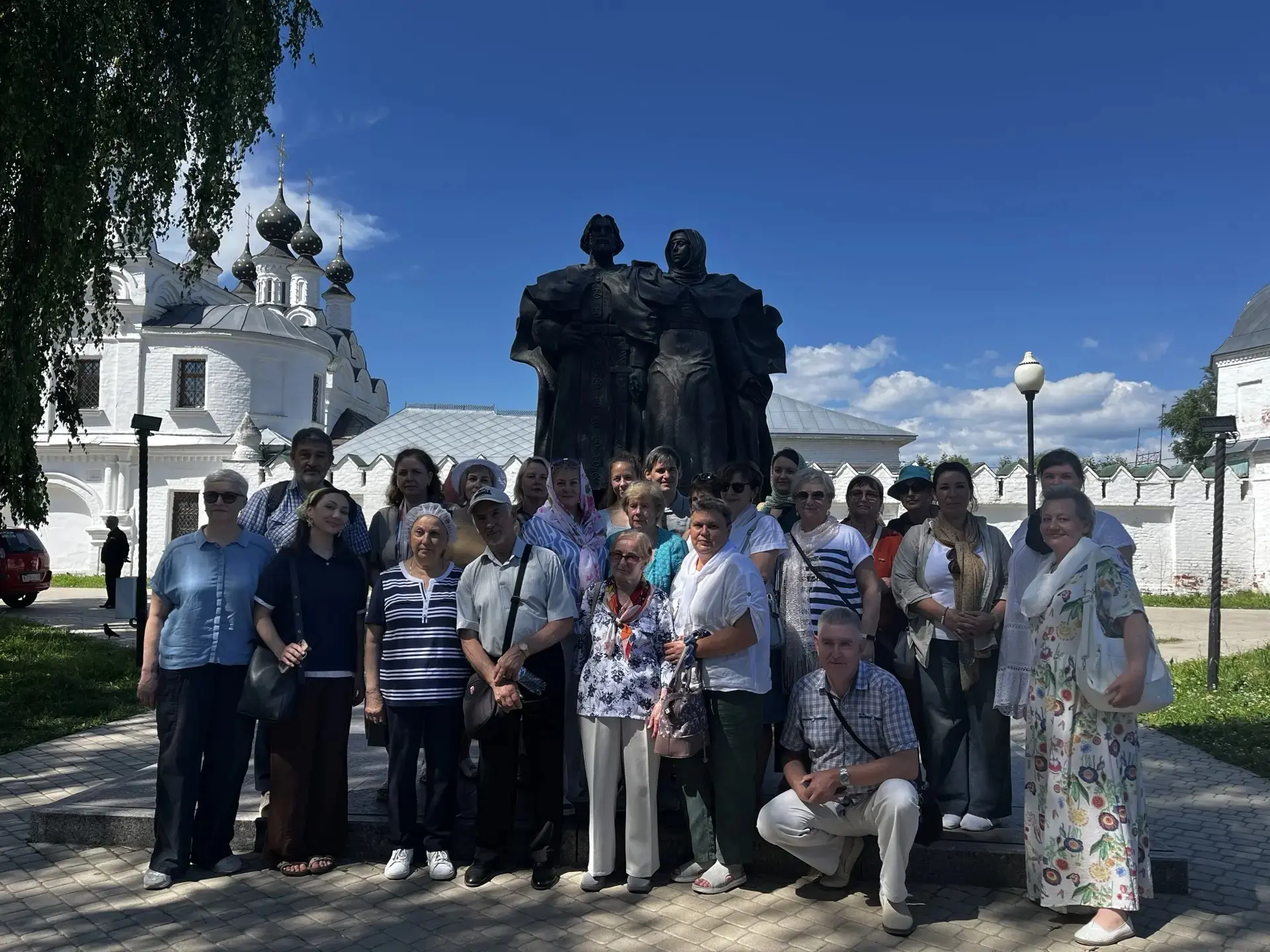 В преддверии Дня медицинского работника коллектив нашей больницы совершил познавательную экскурсионн