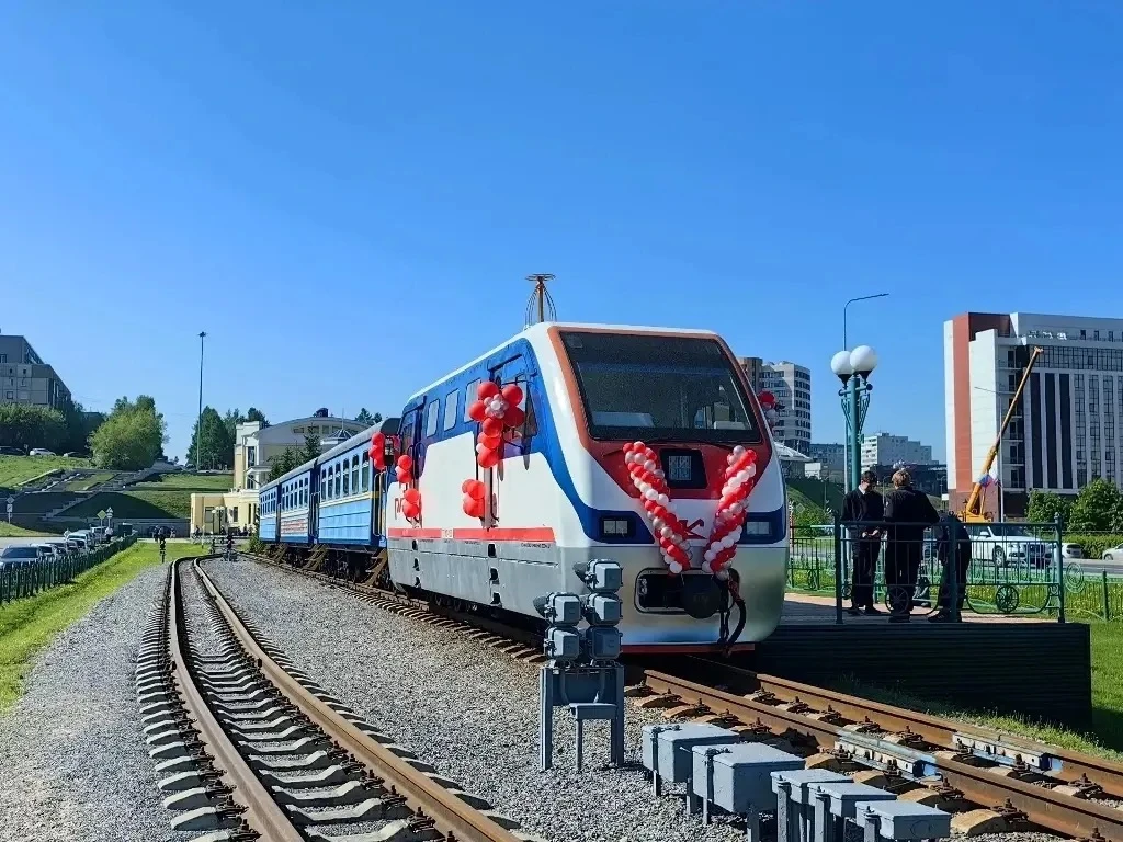 🚂 Детская железная дорога в Кемерово приняла первых пассажиров в этом сезоне
 
1 июня, в Международ