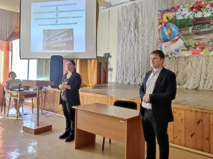 В Татарстане продолжается работа по правовому просвещению будущих избирателей

Для старшеклассников 