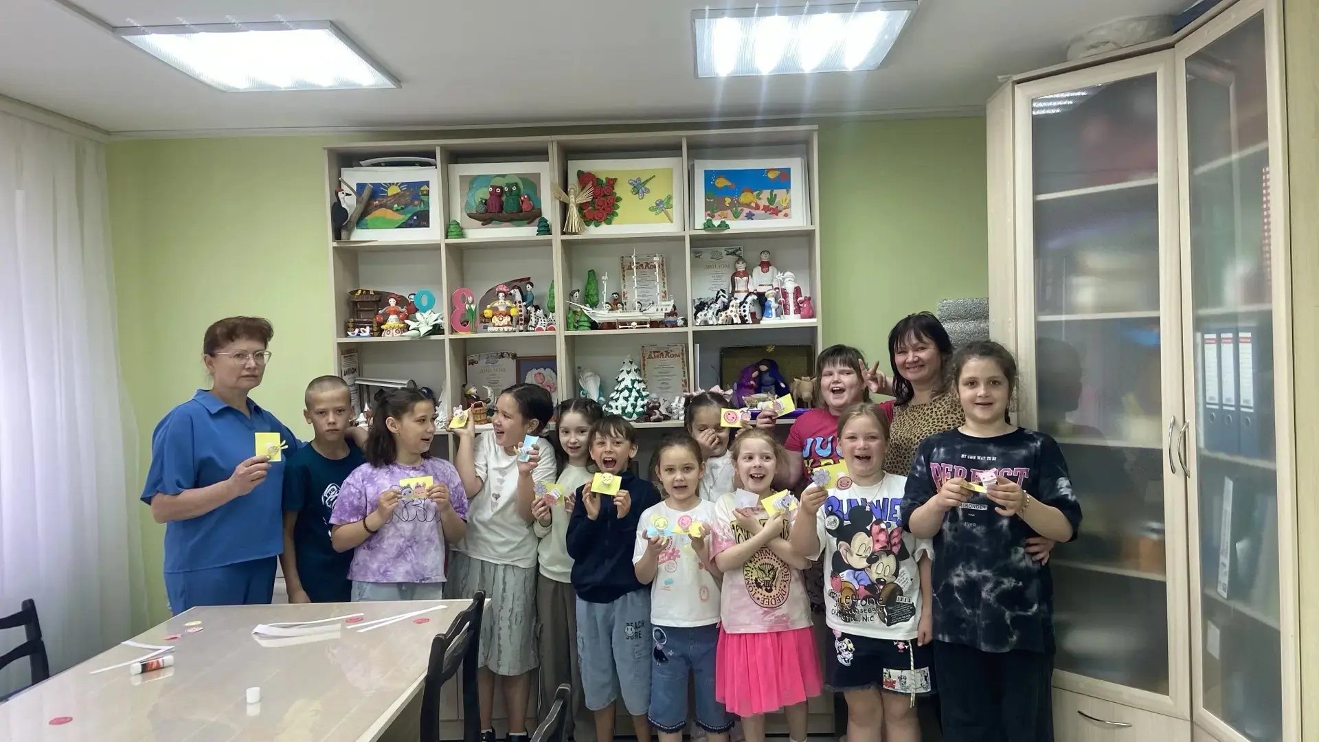 Лето, творчество, друзья - с нами дни ярче!
В МБУ ДК "Новопушкинский" проходят тематические мероприя