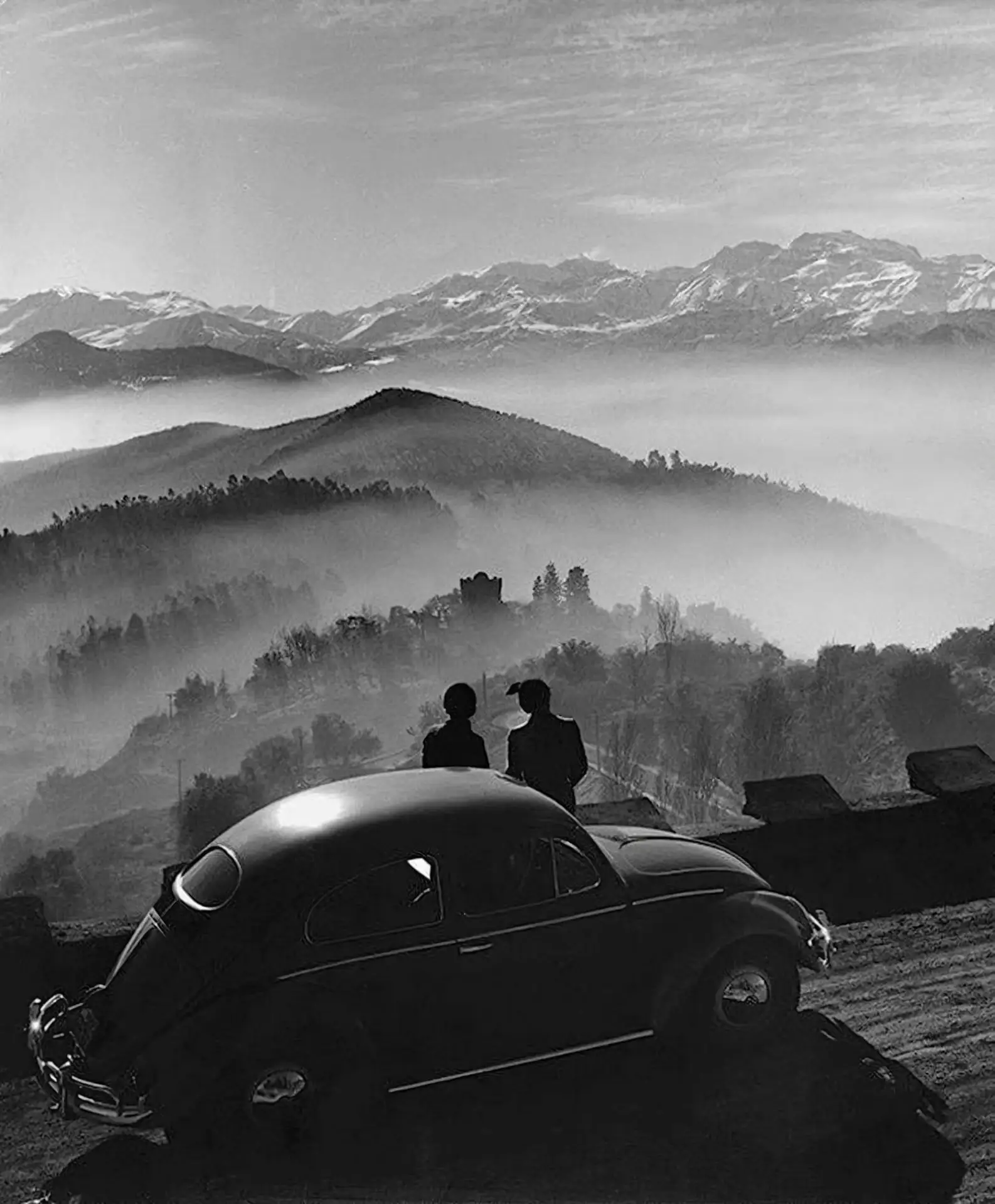 Гора Сан-Кристобаль, 1955.

Photographer / Розмари Пьерер

Чёрно-белая фотография
