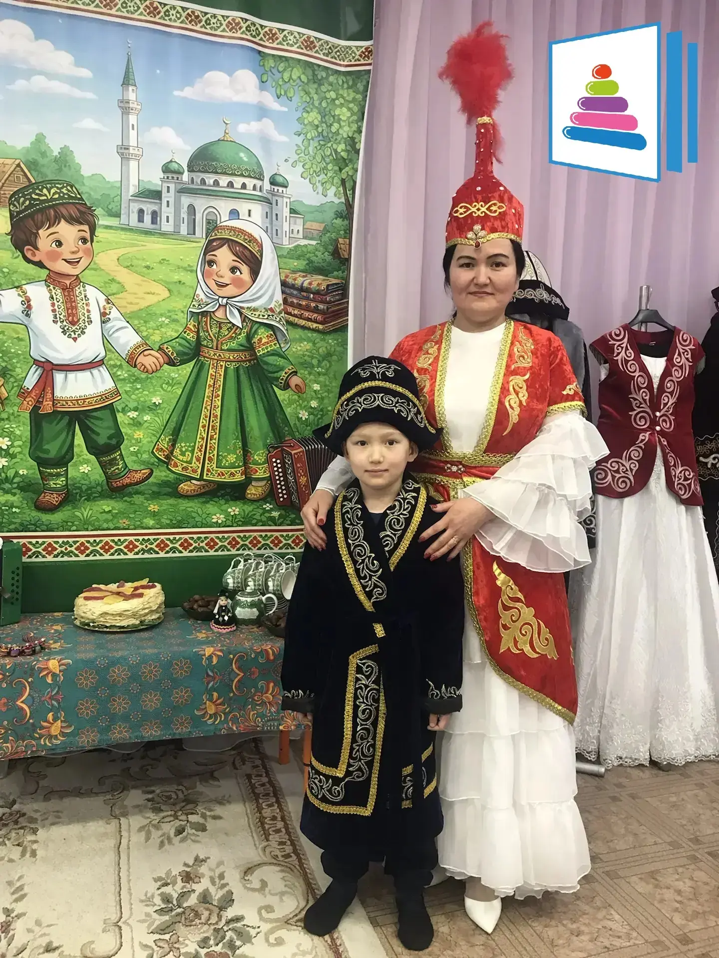 ✨ Мы — участники фестиваля!

Семья Курмановых представила наш детский сад на муниципальном многожанр