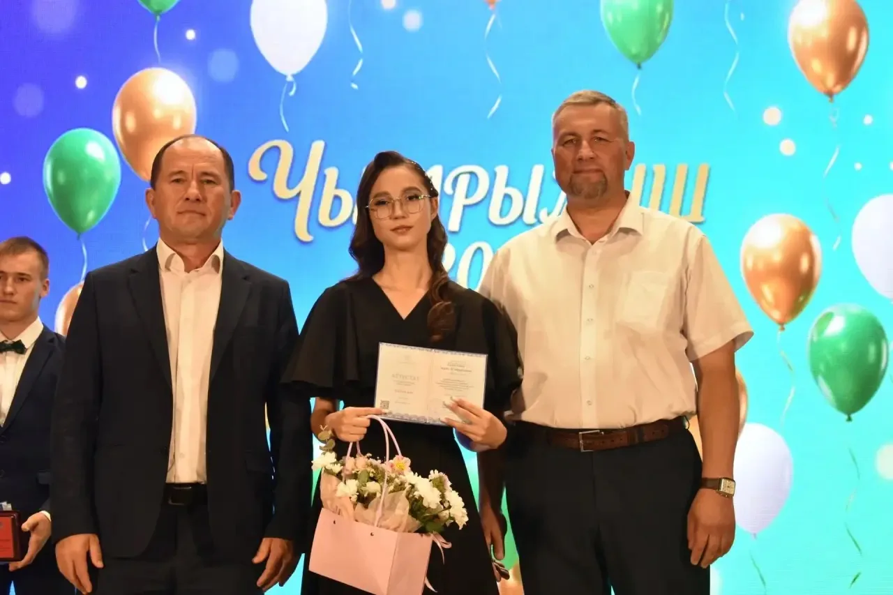 Сегодня, 26 июня 2026 года, в районном Доме культуры царила атмосфера радости, волнения и, конечно ж