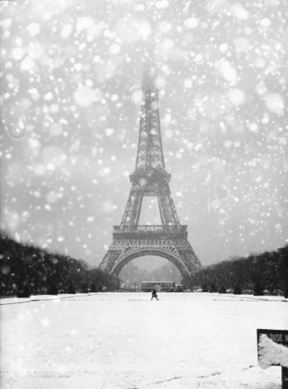 Эйфелева башня в снегу, Париж, 1964 год

Фотоальбом | подписаться