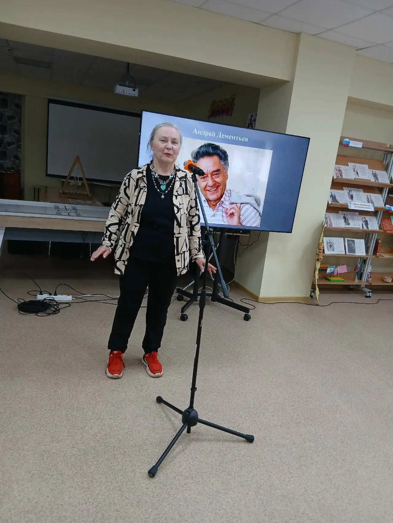 ✨21 марта, отмечается День поэзии! ✨

📚 В библиотечном арткафе прошёл гурман-вечер «Когда строку ди