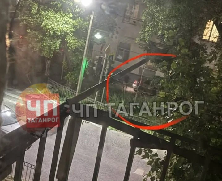 Щаденко 20А авария. Машина влетела в дом.

Подписаться на ЧП Таганрог