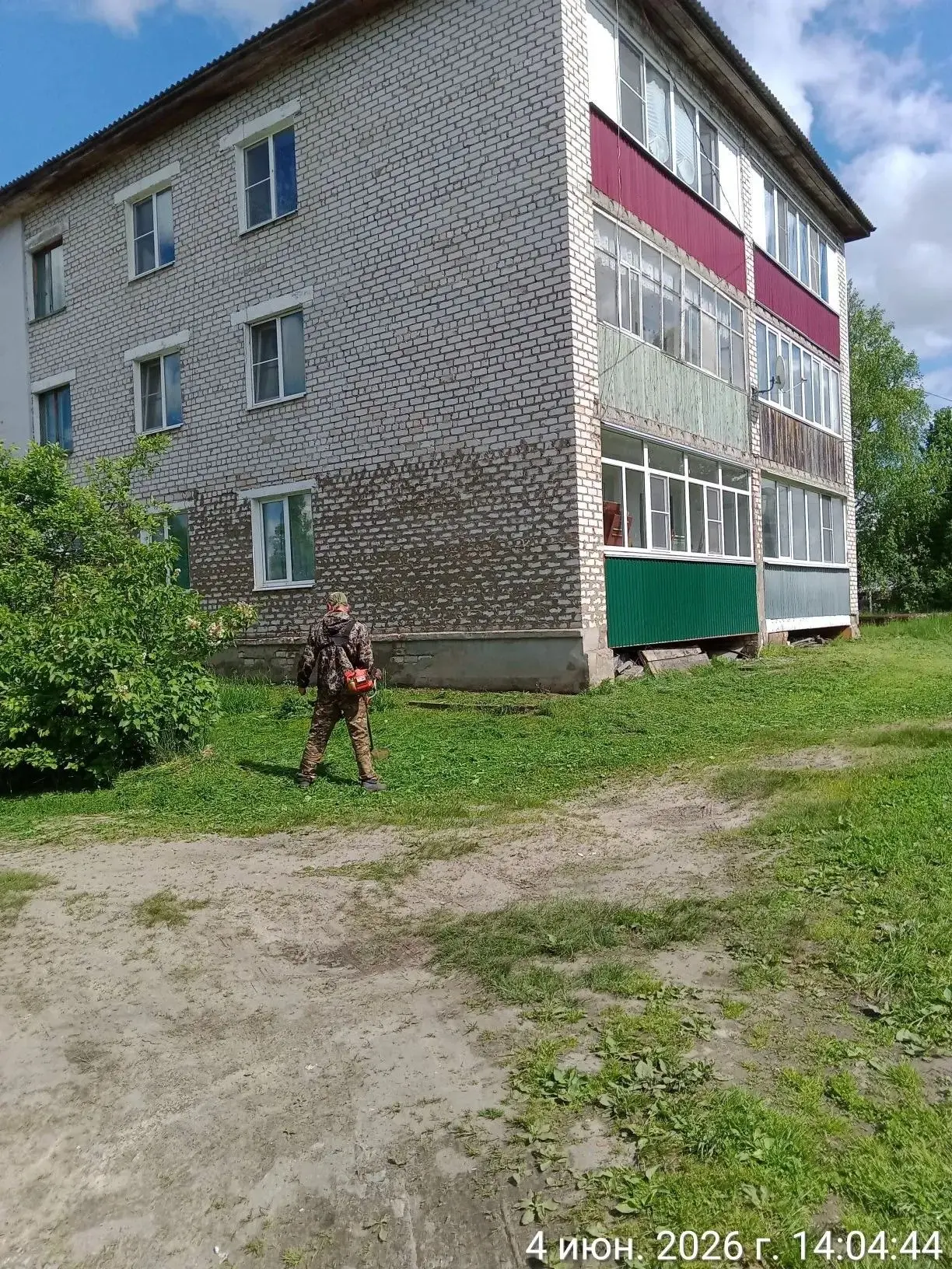 Филипповича, д. 5 покос травы