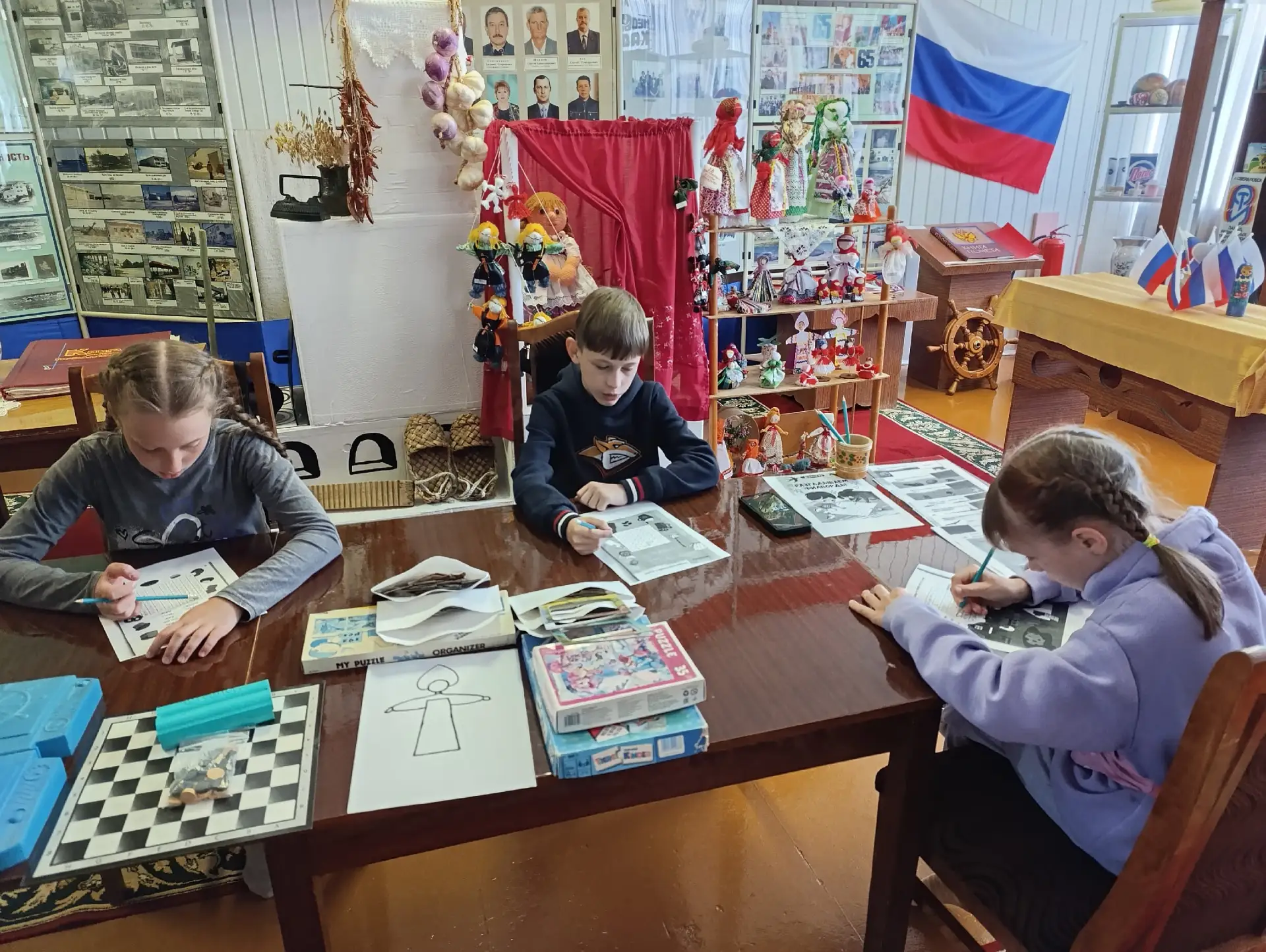 «Каникулы с музеем»
В период школьных каникул музей посёлка Новокаолиновый организовывает и проводит