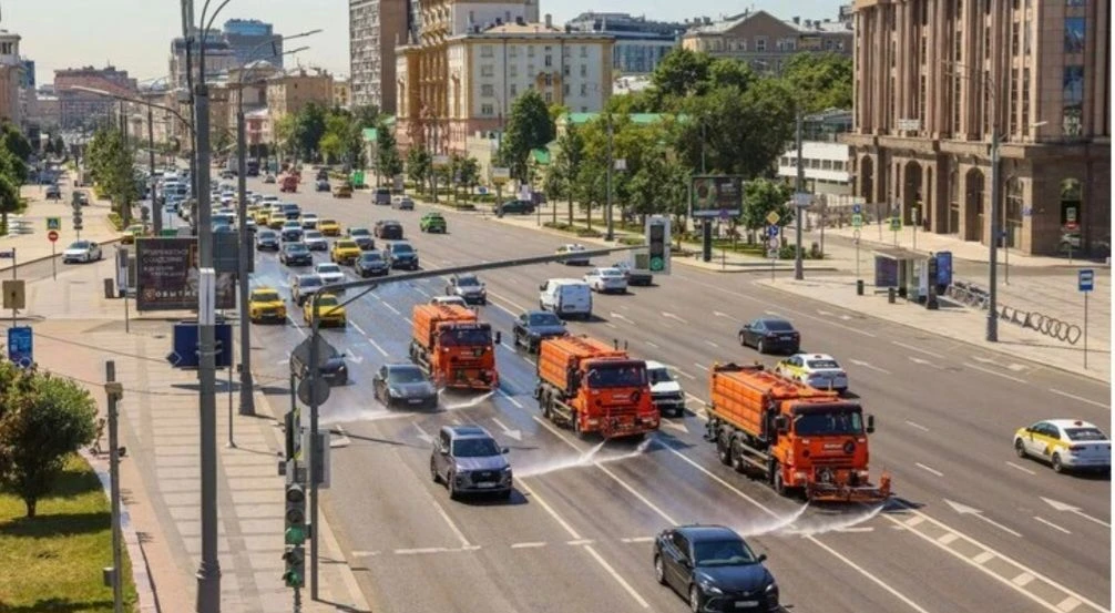 🌤 Доброе утро, соседи!

До +32 сегодня разогреется воздух в столице. Возможна гроза.

Похолодание п