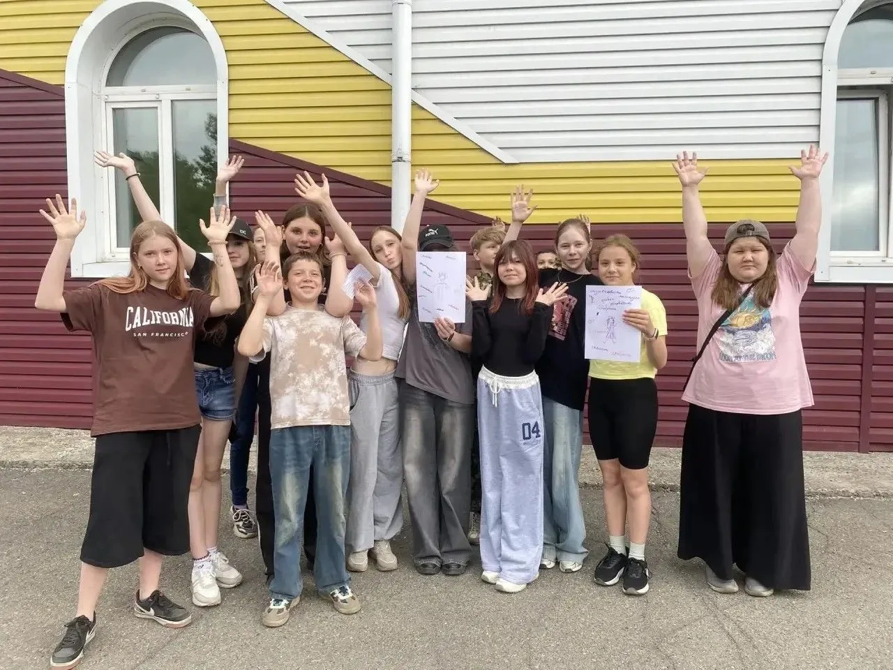 Лагерь в движении: квест, который зажег сердца! ❤️

В нашем профильном лагере сегодня было громко, в