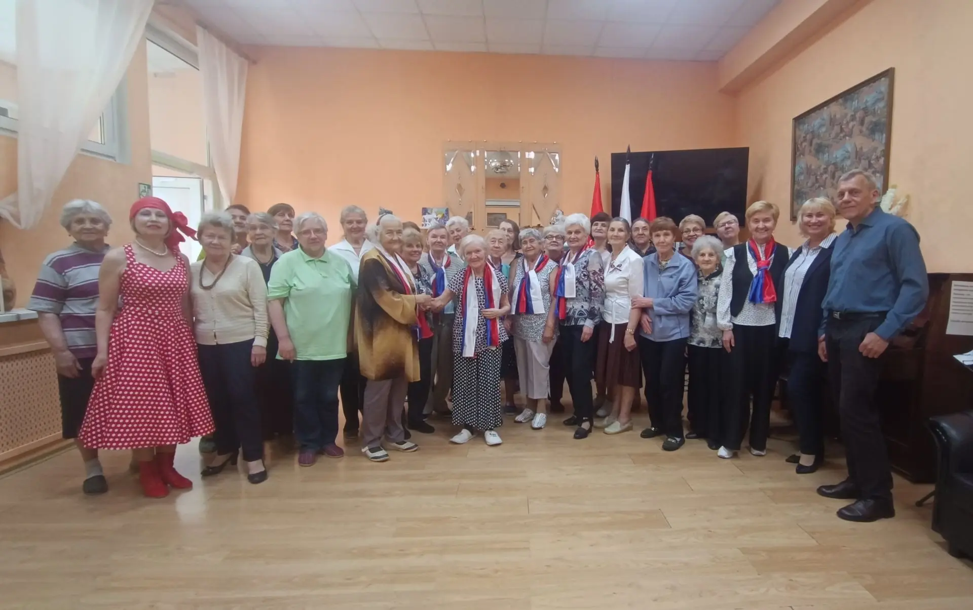 🇷🇺 В филиалах прошли праздничные мероприятия ко Дню России.
В ОДП (Пискарёвский пр., 50, к. 3) вст