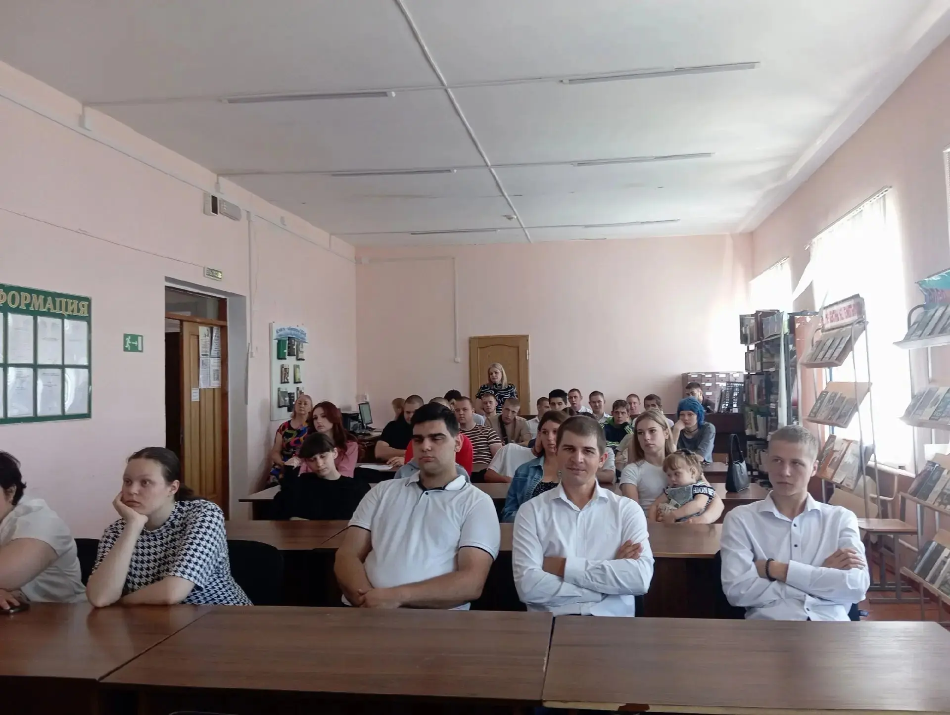 22.06.2026 в библиотеке нашего колледже прошла увлекательная профориентационная встреча для студенто