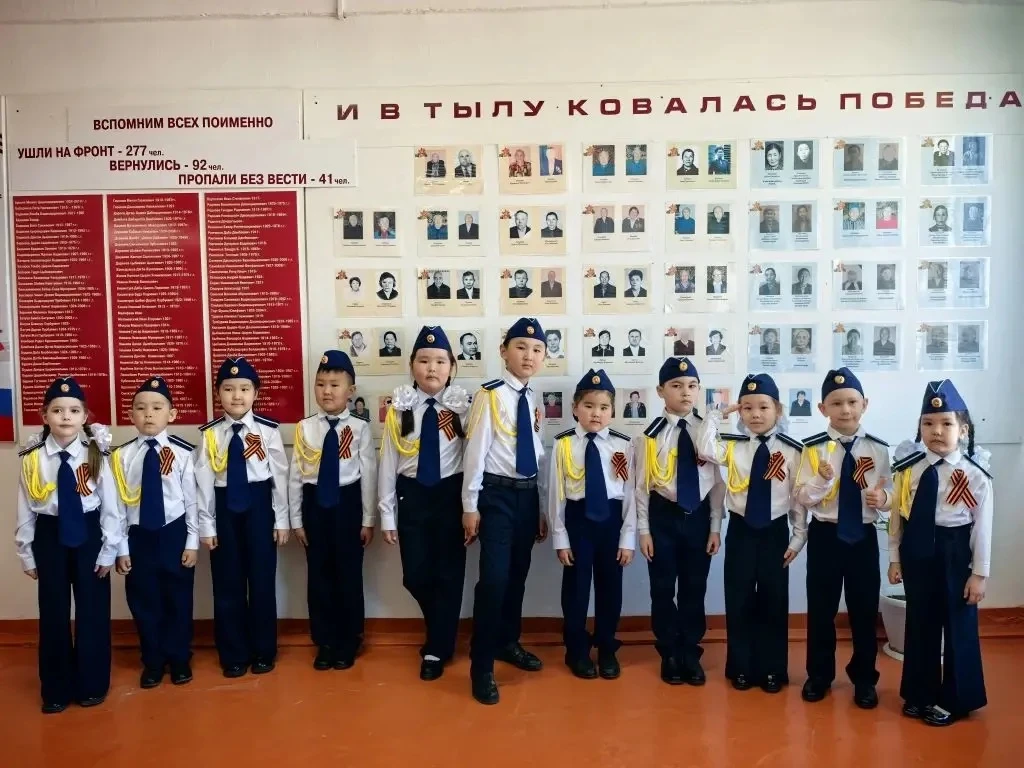 🇷🇺 Никто не забыт, ничто не забыто.
В преддверии Дня Победы в детском саду «Улаалзай» (с. Оронгой)