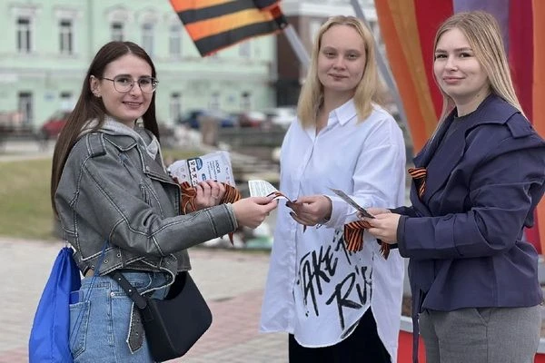 Сотрудники уголовно-исполнительной инспекции участвовали в патриотических мероприятиях, посвященных 