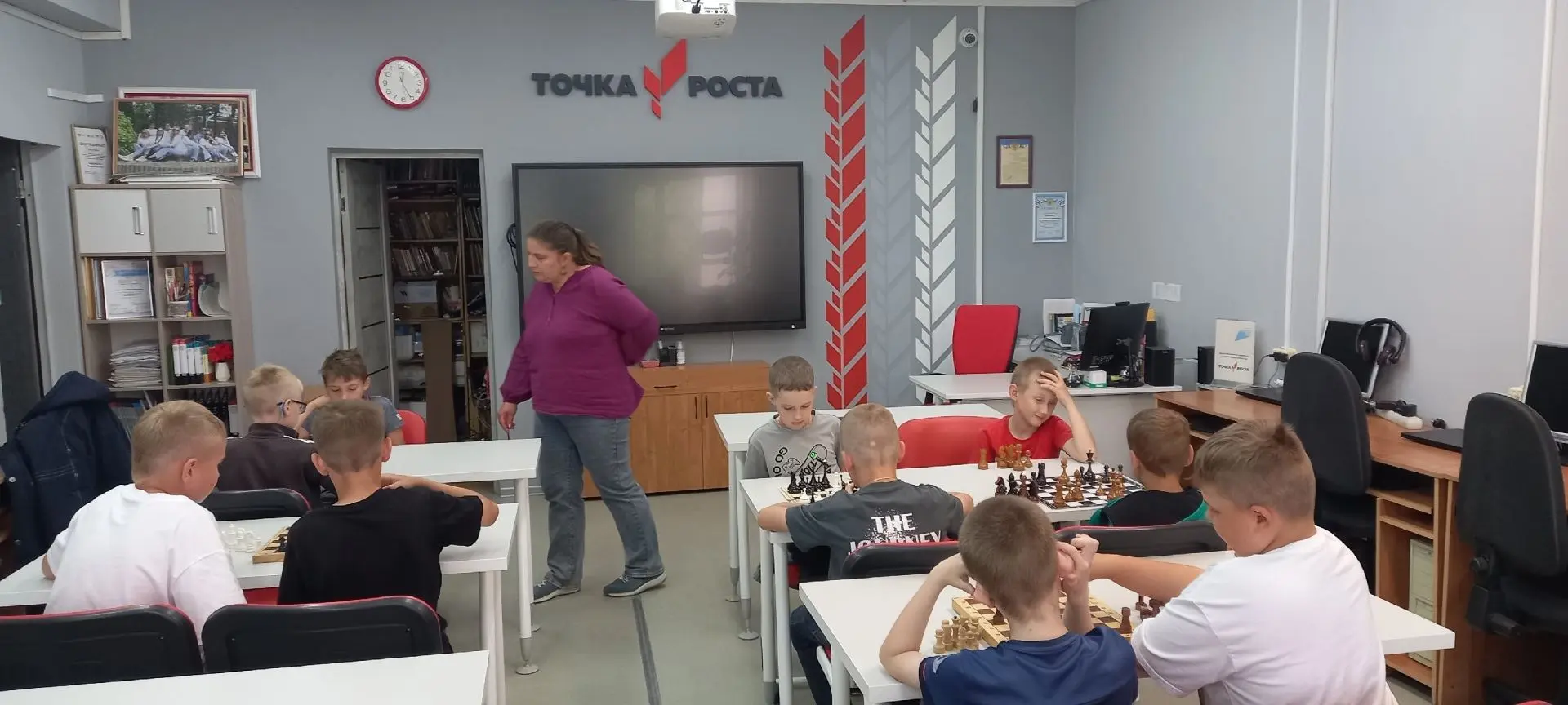 В нашем летнем лагере стартовали традиционные интеллектуальные соревнования: турниры по шахматам♟️ и